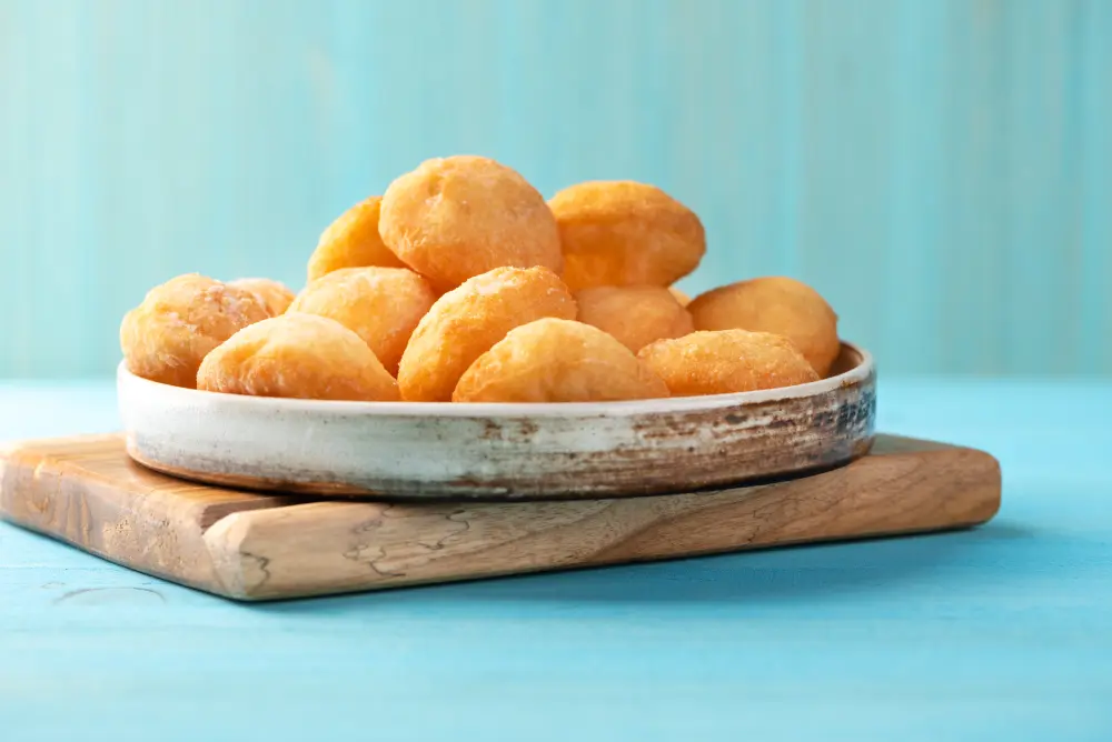 Баурсак — традиционное казахское блюдо азиатской кухни