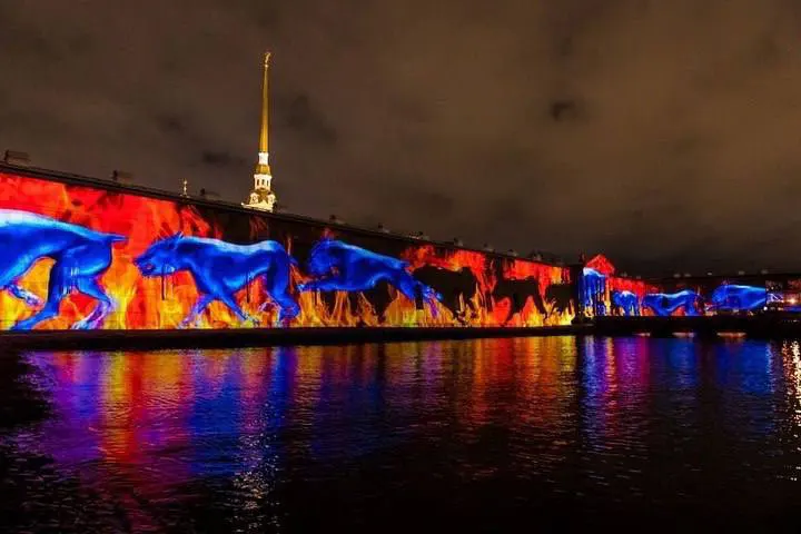 Фестиваль «Чудо света» в Петропавловской крепости в Петербурге фото