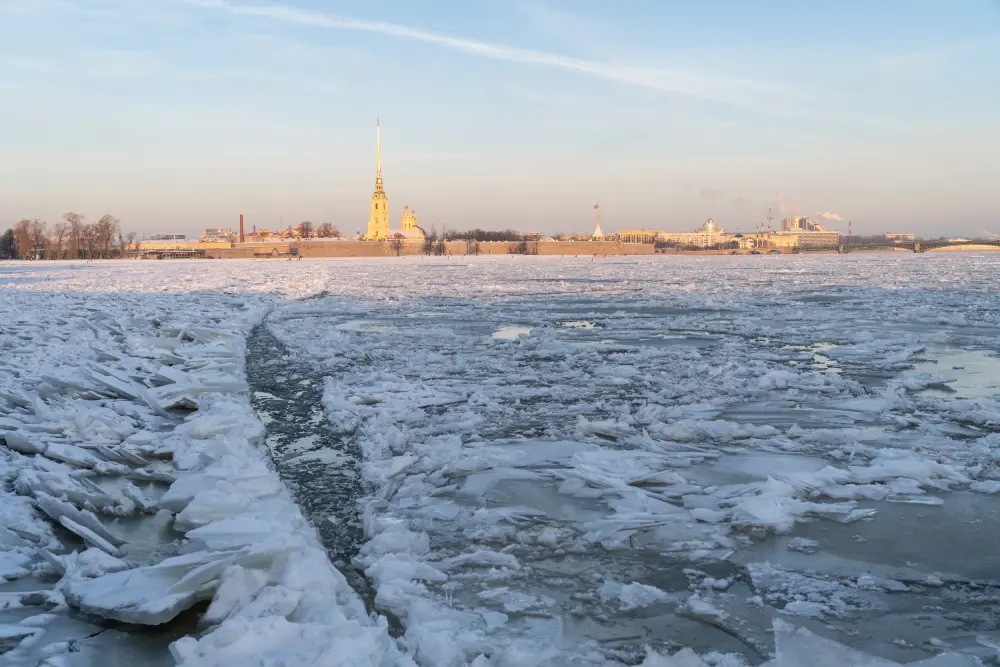 зима в Петербурге фото