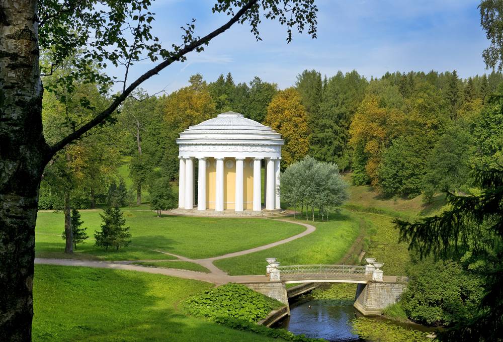 В Павловск из Санкт-Петербурга