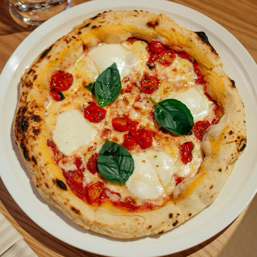 Ресторан AMO Pasta в отеле