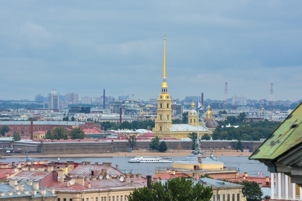 Петропавловская крепость в Петербурге фото