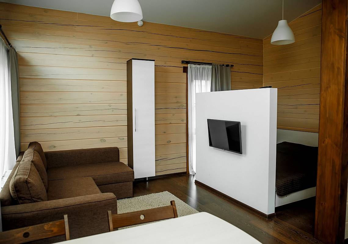 ТВ и зона отдыха фото