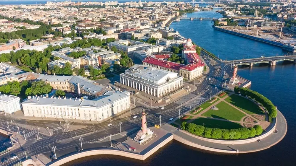 Улицы Санкт-Петербурга и пригородов