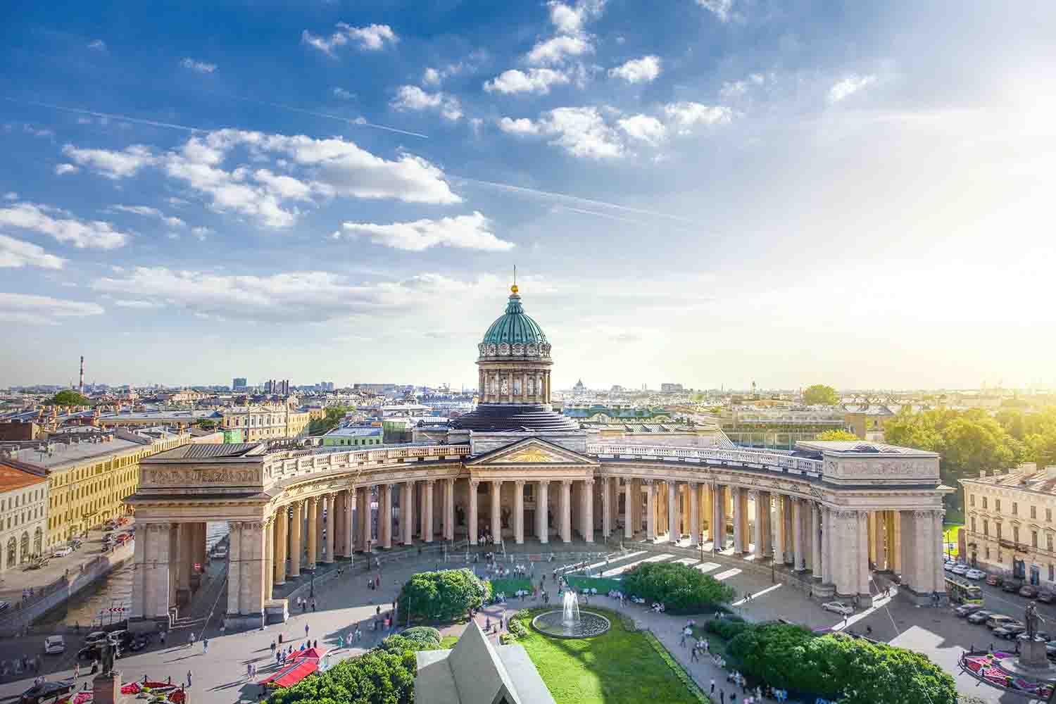 Вид на Казанский собор в Санкт-Петербурге